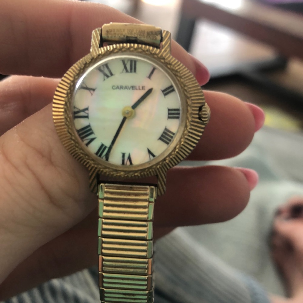 Vintage ladies gold wind watch 10 kt rg